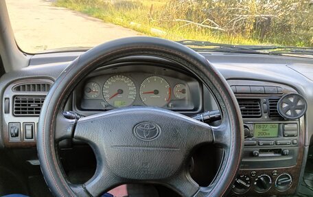 Toyota Avensis III рестайлинг, 2001 год, 425 000 рублей, 12 фотография