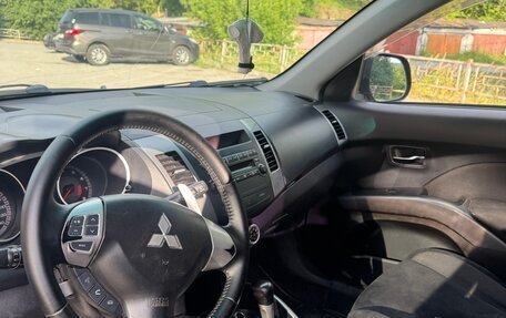 Mitsubishi Outlander III рестайлинг 3, 2007 год, 850 000 рублей, 4 фотография