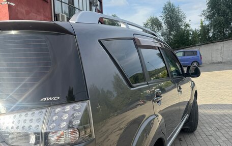 Mitsubishi Outlander III рестайлинг 3, 2007 год, 850 000 рублей, 10 фотография