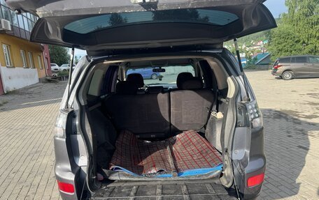 Mitsubishi Outlander III рестайлинг 3, 2007 год, 850 000 рублей, 12 фотография