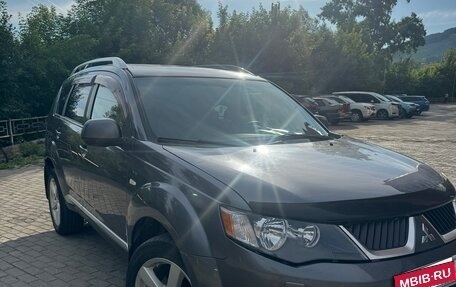 Mitsubishi Outlander III рестайлинг 3, 2007 год, 850 000 рублей, 8 фотография
