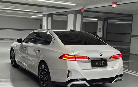 BMW 5 серия, 2025 год, 7 300 000 рублей, 4 фотография