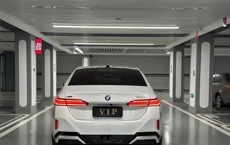BMW 5 серия, 2025 год, 7 300 000 рублей, 5 фотография