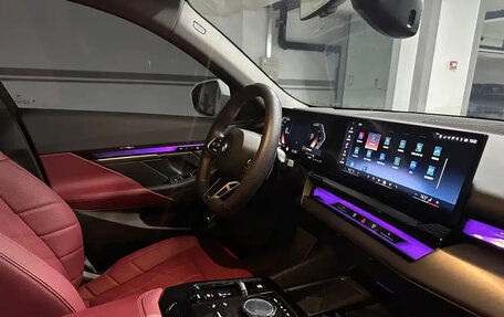 BMW 5 серия, 2025 год, 7 300 000 рублей, 13 фотография