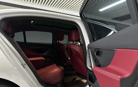 BMW 5 серия, 2025 год, 7 300 000 рублей, 22 фотография