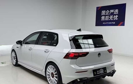 Volkswagen Golf VIII, 2023 год, 1 744 800 рублей, 6 фотография