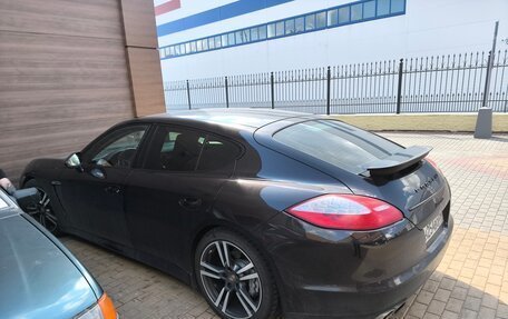 Porsche Panamera II рестайлинг, 2012 год, 2 870 000 рублей, 3 фотография
