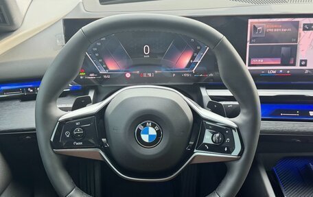 BMW 5 серия, 2025 год, 6 980 000 рублей, 8 фотография