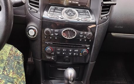 Infiniti FX II, 2009 год, 1 200 000 рублей, 11 фотография