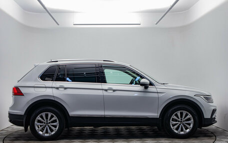 Volkswagen Tiguan II, 2021 год, 3 095 000 рублей, 7 фотография