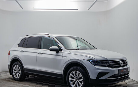 Volkswagen Tiguan II, 2021 год, 3 095 000 рублей, 8 фотография
