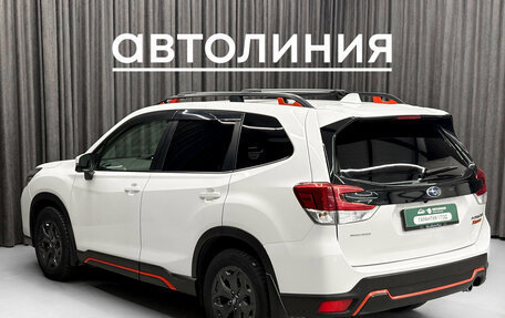 Subaru Forester, 2018 год, 2 815 000 рублей, 6 фотография