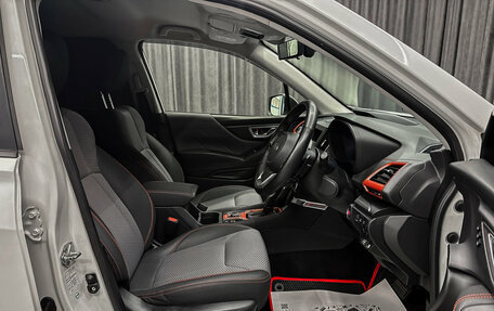 Subaru Forester, 2018 год, 2 815 000 рублей, 9 фотография
