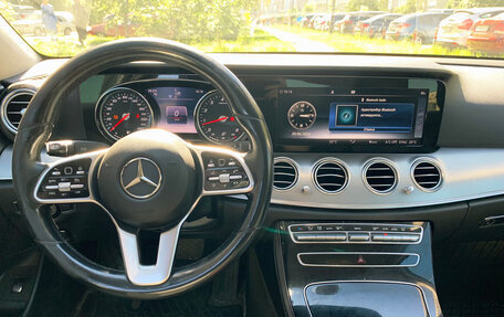 Mercedes-Benz E-Класс, 2019 год, 1 750 000 рублей, 9 фотография