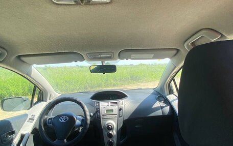 Toyota Yaris III рестайлинг, 2007 год, 495 000 рублей, 8 фотография
