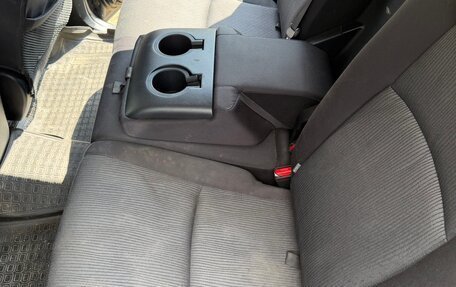 Toyota Land Cruiser Prado 150 рестайлинг 2, 2013 год, 2 650 000 рублей, 10 фотография