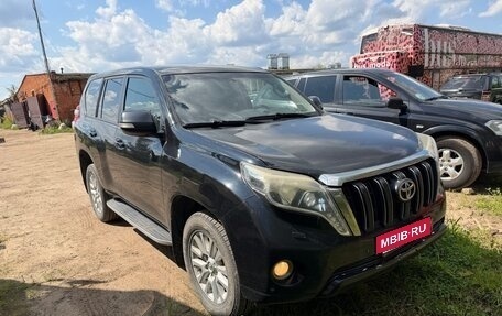 Toyota Land Cruiser Prado 150 рестайлинг 2, 2013 год, 2 650 000 рублей, 2 фотография