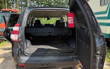Toyota Land Cruiser Prado 150 рестайлинг 2, 2013 год, 2 650 000 рублей, 14 фотография