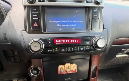 Toyota Land Cruiser Prado 150 рестайлинг 2, 2013 год, 2 650 000 рублей, 20 фотография