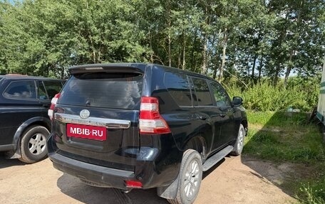 Toyota Land Cruiser Prado 150 рестайлинг 2, 2013 год, 2 650 000 рублей, 15 фотография