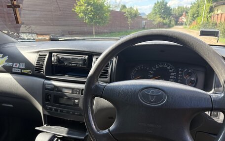 Toyota Corolla, 2003 год, 580 000 рублей, 10 фотография