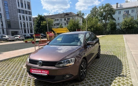 Volkswagen Jetta VI, 2014 год, 1 100 000 рублей, 5 фотография