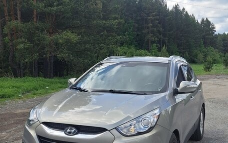 Hyundai ix35 I рестайлинг, 2010 год, 1 240 000 рублей, 3 фотография