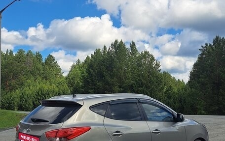 Hyundai ix35 I рестайлинг, 2010 год, 1 240 000 рублей, 5 фотография