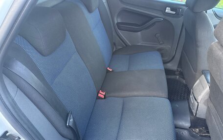 Ford Focus II рестайлинг, 2006 год, 560 000 рублей, 18 фотография