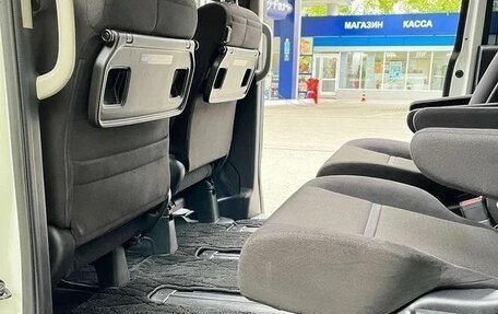 Honda Stepwgn IV, 2022 год, 2 030 000 рублей, 4 фотография