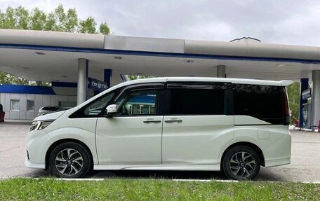 Honda Stepwgn IV, 2022 год, 2 030 000 рублей, 11 фотография