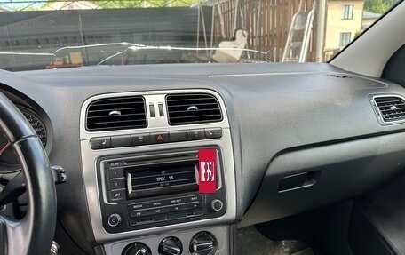 Volkswagen Polo VI (EU Market), 2013 год, 820 000 рублей, 17 фотография