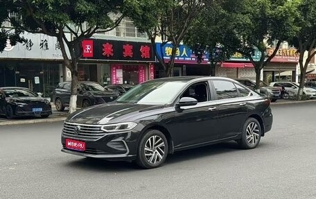 Volkswagen Lavida, 2023 год, 1 630 000 рублей, 1 фотография