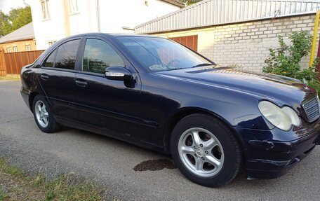 Mercedes-Benz C-Класс, 2002 год, 690 000 рублей, 4 фотография