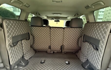 Toyota Land Cruiser 200, 2010 год, 3 100 000 рублей, 18 фотография