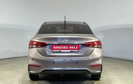 Hyundai Solaris II рестайлинг, 2018 год, 1 350 000 рублей, 8 фотография