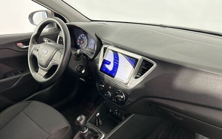 Hyundai Solaris II рестайлинг, 2018 год, 1 350 000 рублей, 20 фотография
