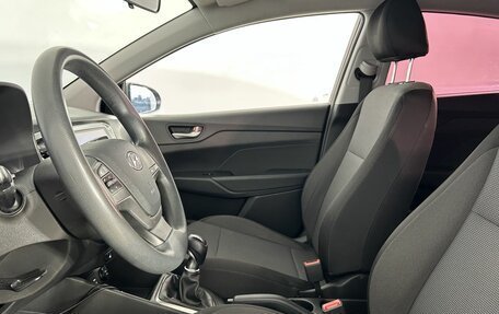 Hyundai Solaris II рестайлинг, 2018 год, 1 350 000 рублей, 22 фотография
