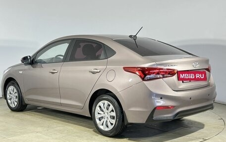 Hyundai Solaris II рестайлинг, 2018 год, 1 350 000 рублей, 10 фотография