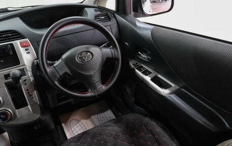 Toyota Ractis I, 2009 год, 699 000 рублей, 16 фотография