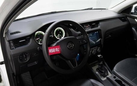 Skoda Octavia, 2022 год, 2 199 000 рублей, 10 фотография