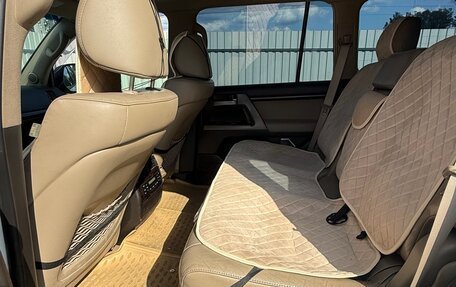 Toyota Land Cruiser 200, 2010 год, 3 400 000 рублей, 11 фотография