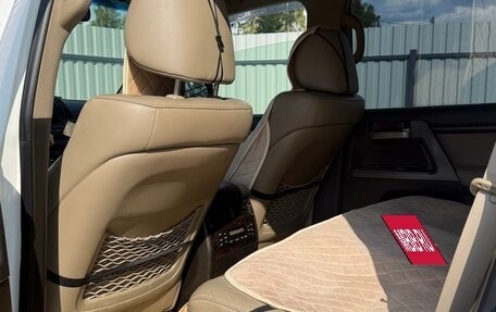 Toyota Land Cruiser 200, 2010 год, 3 400 000 рублей, 9 фотография