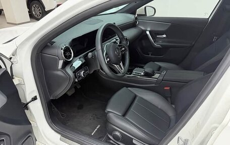 Mercedes-Benz A-Класс, 2021 год, 2 400 026 рублей, 11 фотография