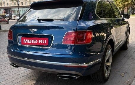 Bentley Bentayga I, 2016 год, 12 000 000 рублей, 3 фотография