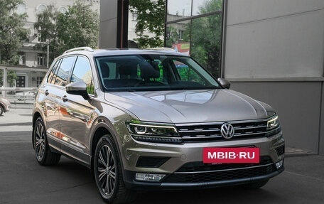 Volkswagen Tiguan II, 2017 год, 2 690 000 рублей, 4 фотография