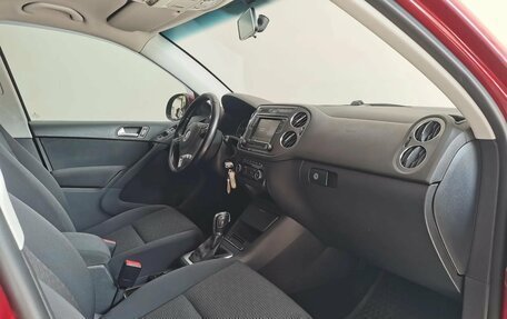 Volkswagen Tiguan I, 2013 год, 970 000 рублей, 23 фотография