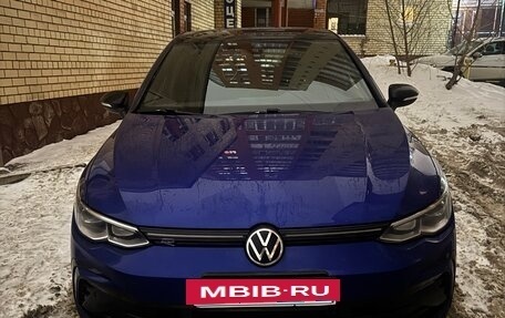 Volkswagen Golf VIII, 2021 год, 2 500 000 рублей, 2 фотография
