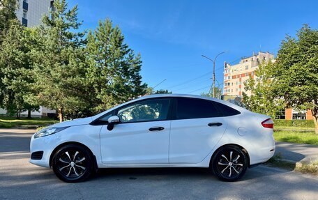 Ford Fiesta, 2016 год, 900 000 рублей, 3 фотография