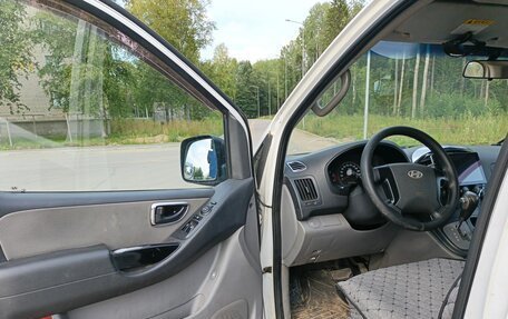 Hyundai Grand Starex Grand Starex I рестайлинг 2, 2009 год, 700 000 рублей, 7 фотография